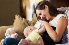 breastfeeding benefits baby mom both health