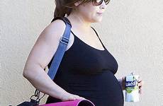 alyssa milano pregnant bump big baby celebrity short yoga heavily weeks pregnancy people class twin celebrities make weight bumps she