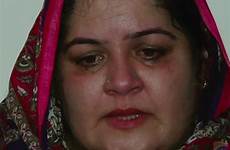 mother son pakistani stranded reunites india