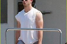 jonas nick shirtless joe flaunt casually their hot bodies bods size