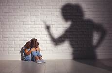 maltraitance infantile violences psychologiques enfance psychologique morale