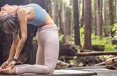 yoga body flow stretch breathe