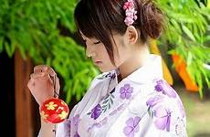 yukata jepang cewek cantik tradisional rahasia kenapa saki memakai kebudayaan geisha kurus 浴衣 kimonos wisbenbae imut diaries bening