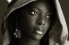 femme africaine jolie montage senegalese pixiz africanas senegal etnias africana epiphanie