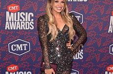 carly pearce cmt misses wonderwall stylecaster