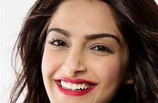 sonam kapoor bollywood 4k wallpapers wallpaper celebrities pic wallpapershome