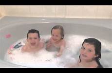 bath cousins