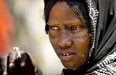 afar ethiopian tribes sudanese ethiopia tatuagens scarification famous tribo sudan dolorosas mundo scar tatuaggi bodi duce tatuaggio canio fascio littorio