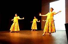 dance bayanihan culture