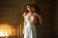 reign kenna stasey caitlin poitiers baroness 1x15 shows popsugar anastasia marinina cwtv