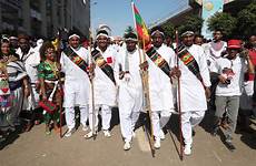 ethiopian ethiopia oromo irreecha celebrations ethnic oromos tiksa ababa addis