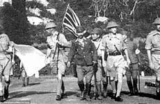 singapore surrender 1942 british japanese war britain percival flag japan malaya truce forces occupation history under troops surrendered ww2 army