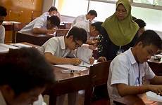 skills critical upgrade needed thinking high school indonesian teacher students supervises take part first asean