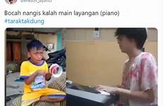 bocah musisi lagu viral layangan nangis nge pakai gaes
