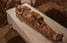 mummy egyptian tomb inside ancient wrapped sleeping beauty found old egypt tombs luxor linen year russia live express