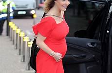 skelton helen pregnant bump baby off lorraine ok after itv angers fans shows sparkling teamed heels getty look