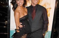 mcconaughey camila matthew alves smiled premiere la big gold married their original fool popsugar moments january 2008 sweetest fools theplace2