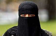 niqab burqa veils veil muslimah keindahan istri matamu jagalah wahai bersamadakwah banned sondaggio