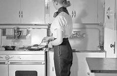 housewife 1950 hamburgers highplainsthrifter joys pride