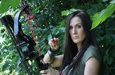 huntress bachman melissa bow hunting women hunted hunter woman wallpaper real story archery big archer became hardcore behind complete social