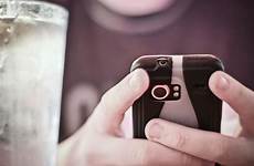 sexting sleep istock pornography maryland wants washingtonpost teenage throughline texting teenager texted shared