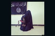 isis women terror hijab cnn gun leader groups who department state report