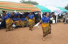 igbo festival yam traditional dance land culture celebrated popular most festivals women ten nsukka african outravelandtour cultural choose board