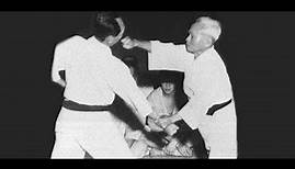 Gichin Funakoshi (1924 Vintage Footage)