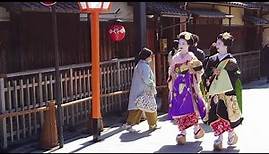 Geisha Walk in the Gion of Kyoto | Sakura | Luxury Kimono Dress and Obi Belt | Japan Travel