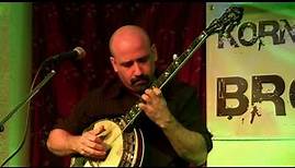 Tony Furtado live in Germany banjo solo