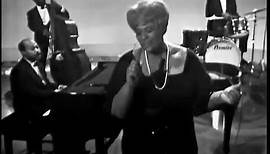 Ella Fitzgerald & Tommy Flanagan Trio - Them There Eyes, 1965