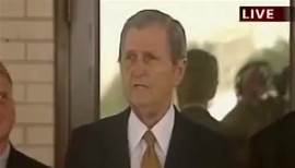 Moment Harry Whittington apologises to Dick Cheney after former vice president shot him in face - video Dailymotion