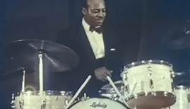 💙 “Papa” Jo Jones drum solo, 1960.