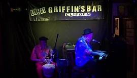 Griffins Bar - Diz honey bear and Tony uter rockin...