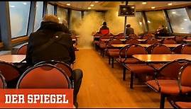 Sturmschäden in Norddeutschland: Glasbruch während der Überfahrt | DER SPIEGEL