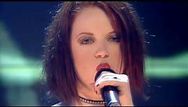 Garbage - I Think I'm Paranoid (Live on Top of the Pops 1998)