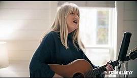 Folk Alley Sessions at 30A: Kim Richey - "Can't Lose Them All"