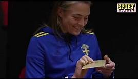 Magdalena Eriksson opens her letter she wrote 6 months before the World Cup