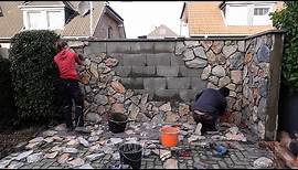 Gartenmauer bauen mit Naturstein