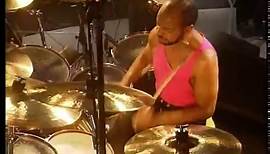 Chester Thompson Drum cam - Inside Out (live 1990)