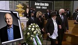 Funeral in Hollywood / Actor Alan Alda dies aged 86