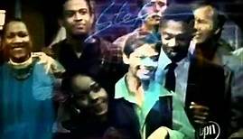 Kellie Shanygne Williams (Laura Winslow) performing Saving All My Love for You in Family Matters