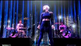 ROBYN - Dancing On My Own - Live at Oslo Spektrum - Nobel Peace Prize Concert