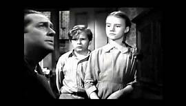 A Tree Grows in Brooklyn (1945) Trailer