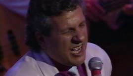 Johnny Maestro & Brooklyn Bridge "Worst That Could Happen" Live - 1990