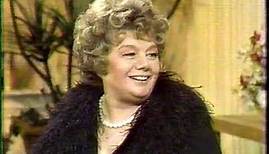 Shelley Winters, Pamela Mason--1982 TV Interview