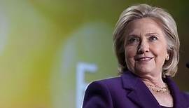 Hillary Clinton lächelt Kritik einfach weg