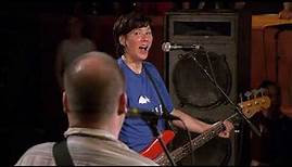 Kim Deal: "They're doing a breakdown???"