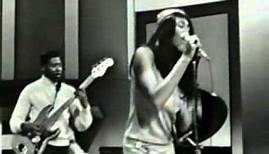 Tina Turner (with Ike) - The Big TNT Show (2 songs live 1964)