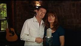Daniel O'Donnell & Mary Duff - The Carnival Is Over